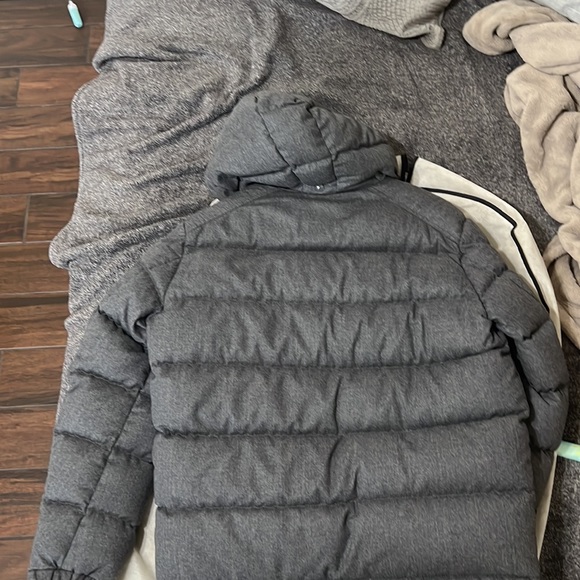 Brand new moncler puffy quality limited edition - Picture 6 of 8